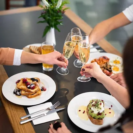 فندق Wellness Split Kadaň